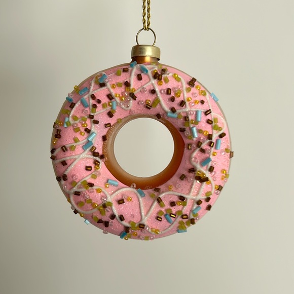 Christmas Donut Glass Ornament - Picture 3 of 7